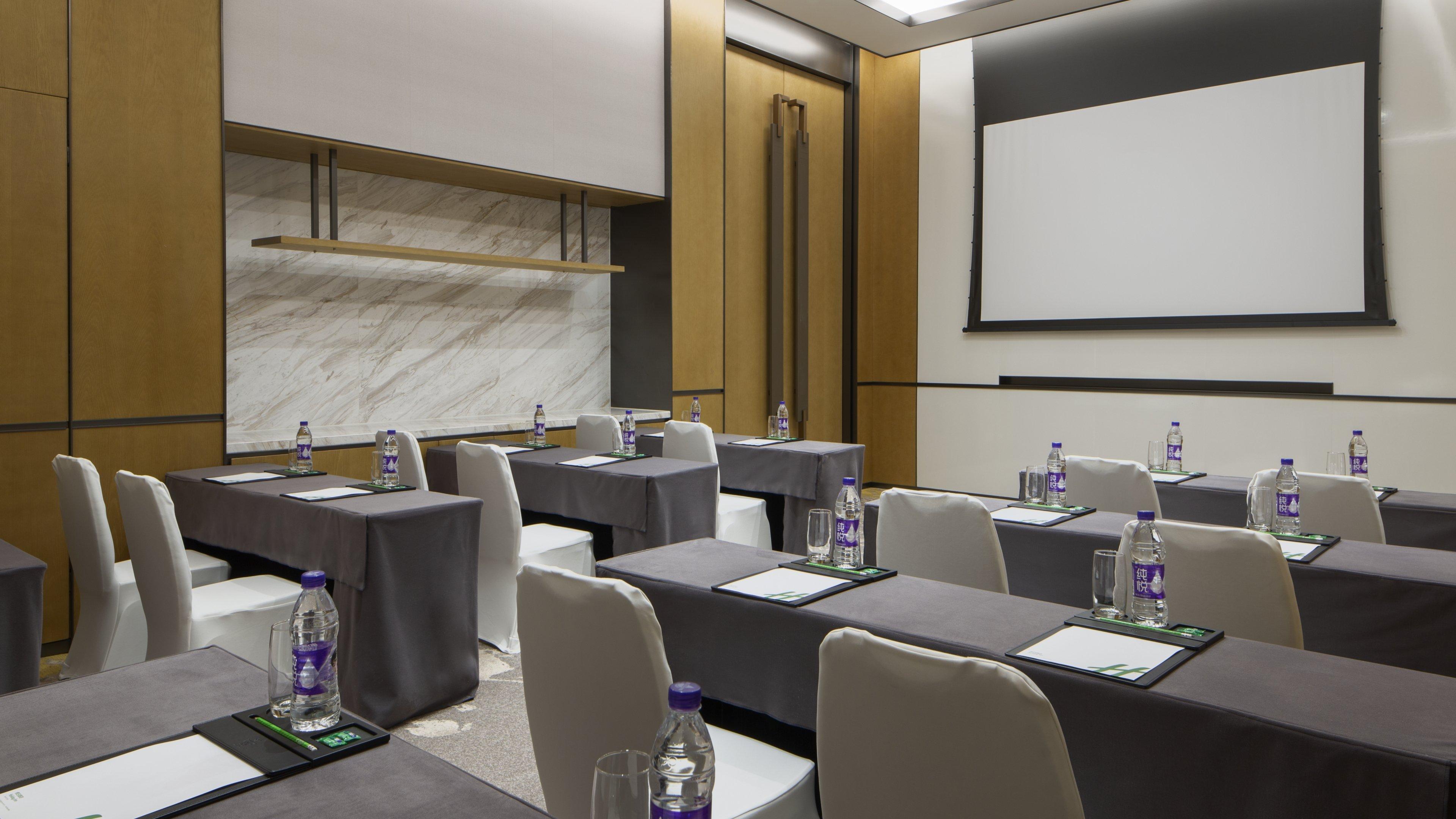 Holiday Inn & Suites Tianjin Downtown By Ihg,Tianjin Drum Tower,Joycity Shopping Mall,Tianjin Ancient Cultural Street,Haihe River,The Porcelain House,Convenient Access To Tianjin Binhai International Airport Экстерьер фото